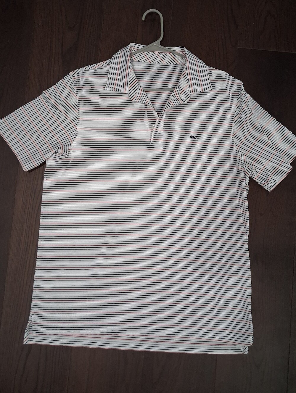 Vineyard Vines White Polo with Red & Navy Stripes